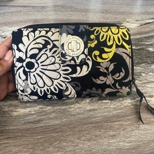 Vera Bradley Turn Lock Wallet Retired Quilted Pockets Zip Black Yellow